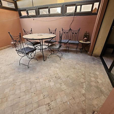 Appartement Douillet Au Centre Gueliz Marakeş Dış mekan fotoğraf
