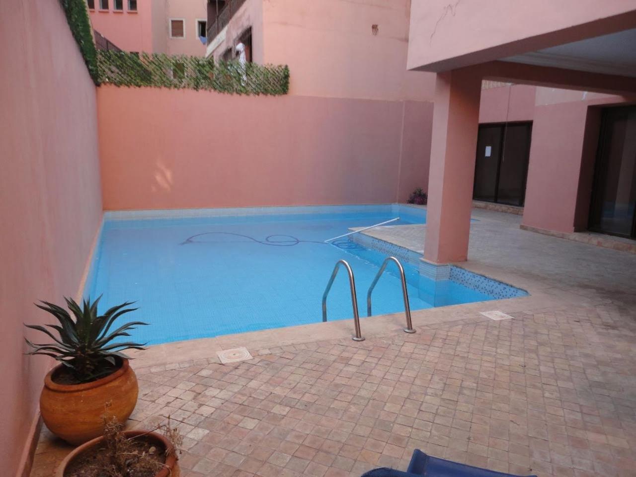 Appartement Douillet Au Centre Gueliz Marakeş Dış mekan fotoğraf