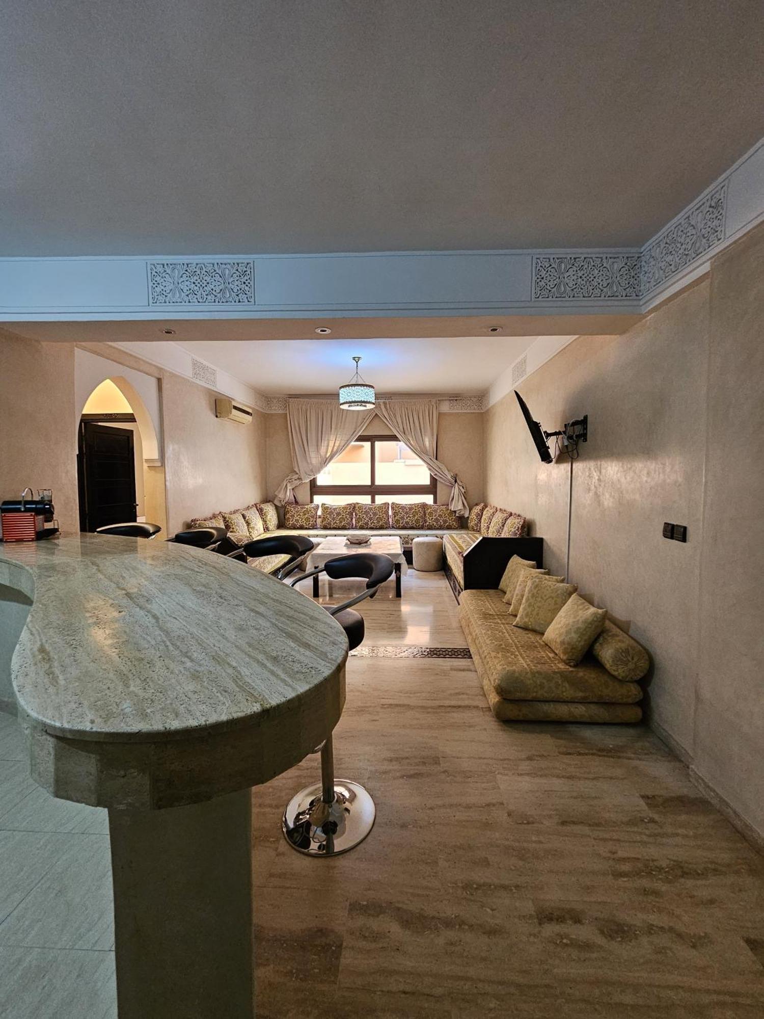 Appartement Douillet Au Centre Gueliz Marakeş Dış mekan fotoğraf