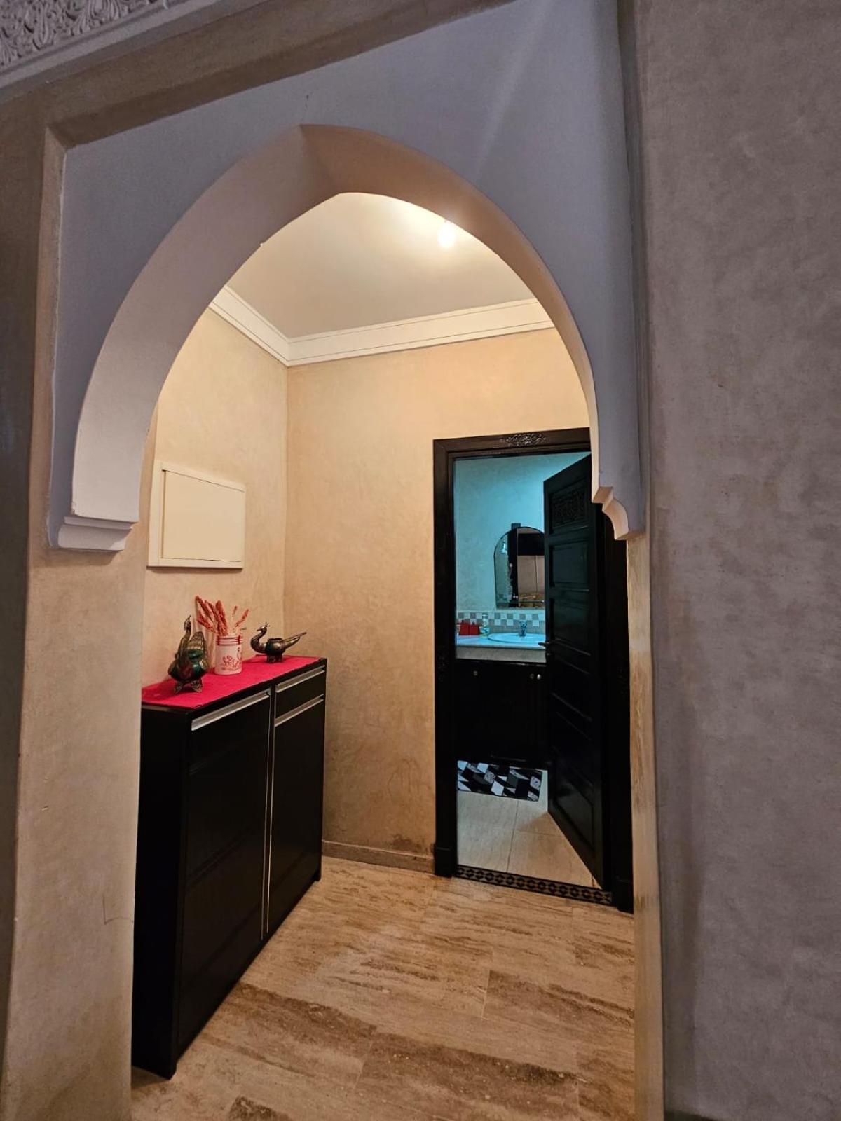 Appartement Douillet Au Centre Gueliz Marakeş Dış mekan fotoğraf
